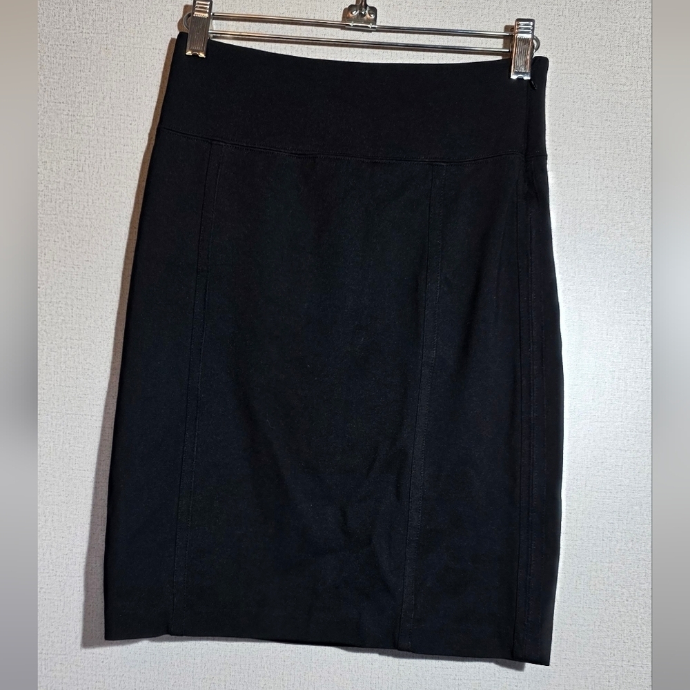 White House Black Market Classic Black Pencil Skirt